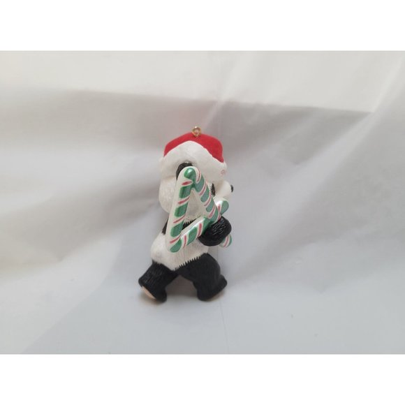 Hallmark Keepsake Ornament-Child's Fourth Christmas-Child's Age Collection 1991 - Picture 4 of 11